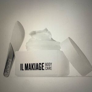 IL MAKIAGE High Profile Neck Cream w/free gift